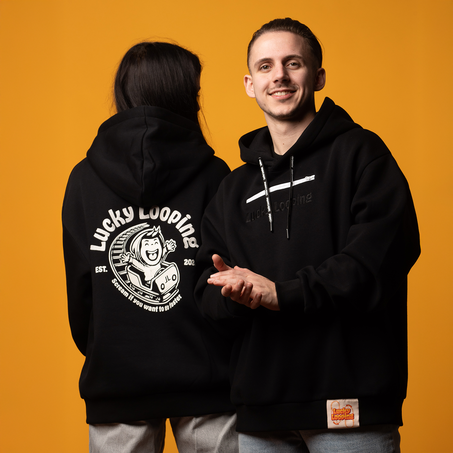 hoodie-schwarz-coaster-boy-team_close